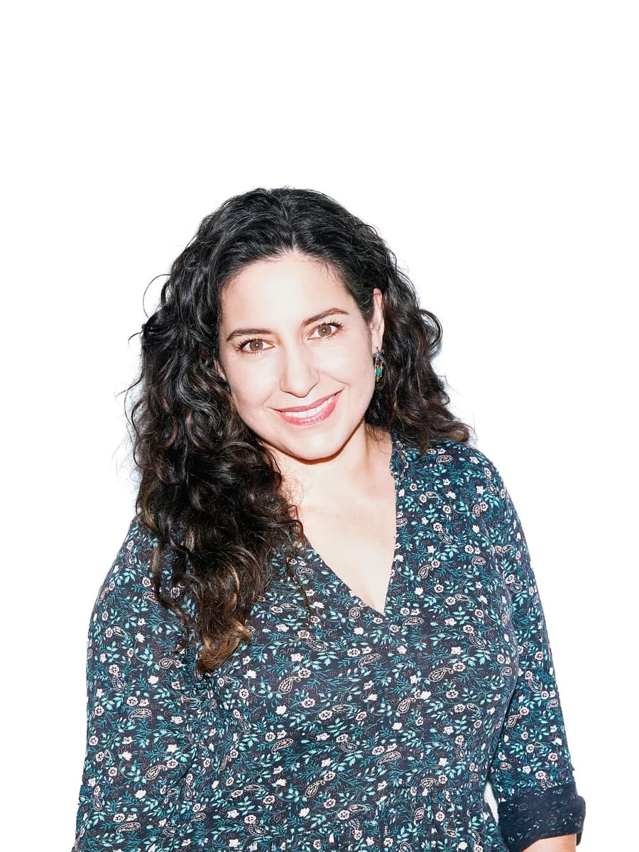 Tiaré Scanda